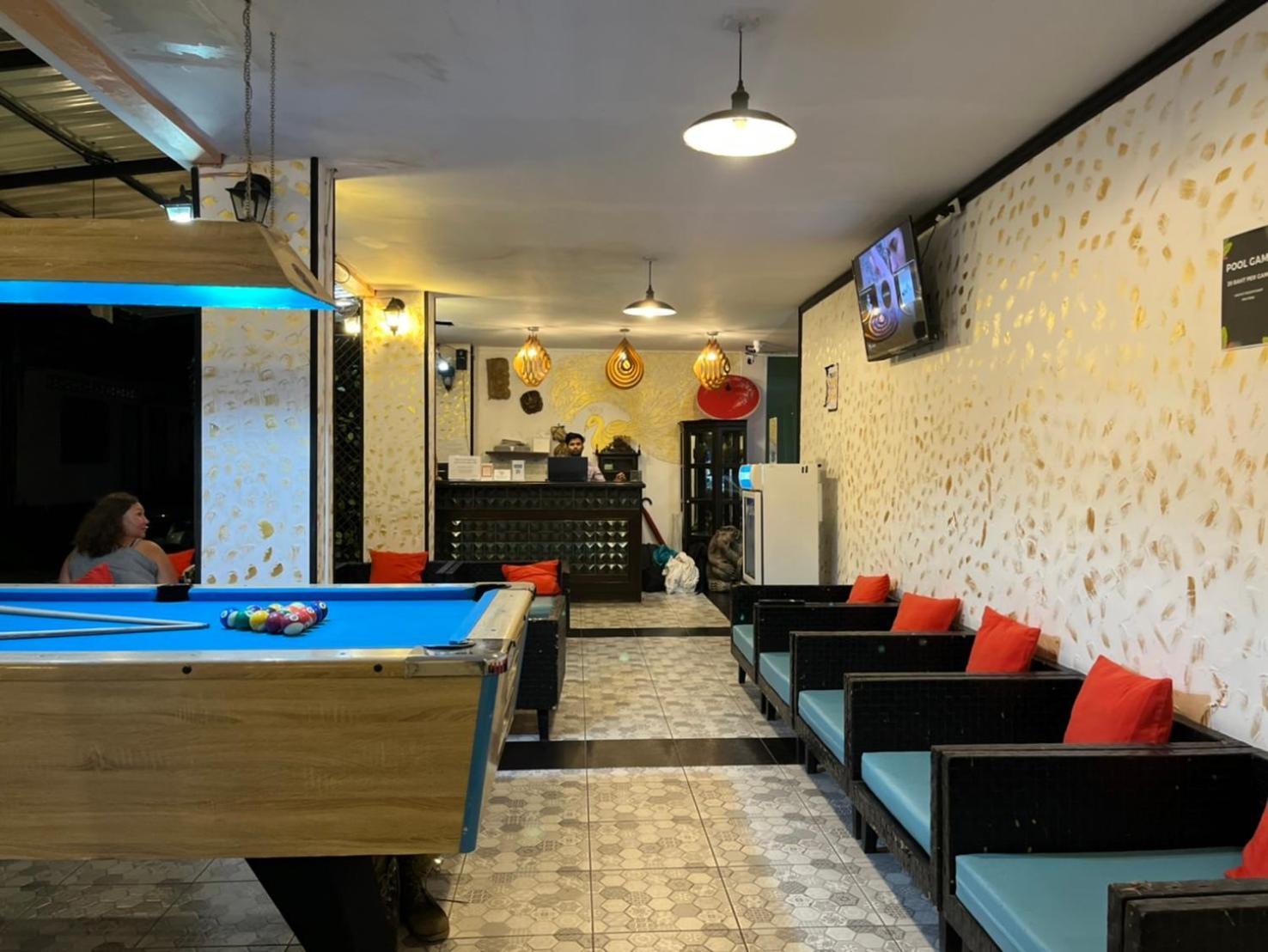 Отель Blueskyhouse Patong Экстерьер фото