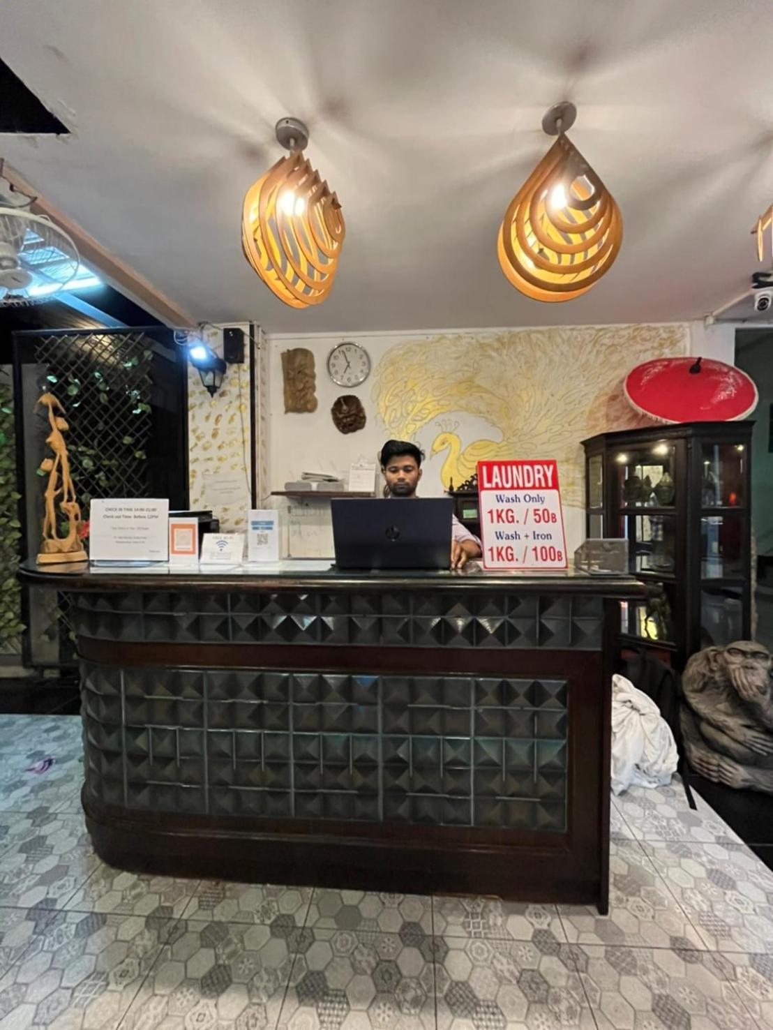 Отель Blueskyhouse Patong Экстерьер фото