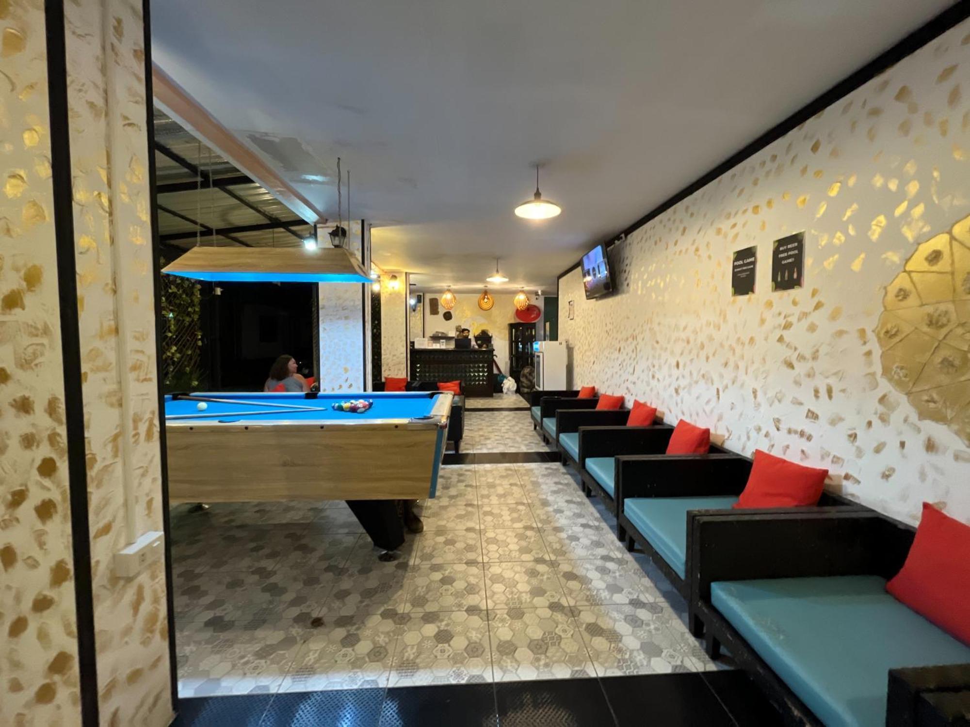 Отель Blueskyhouse Patong Экстерьер фото