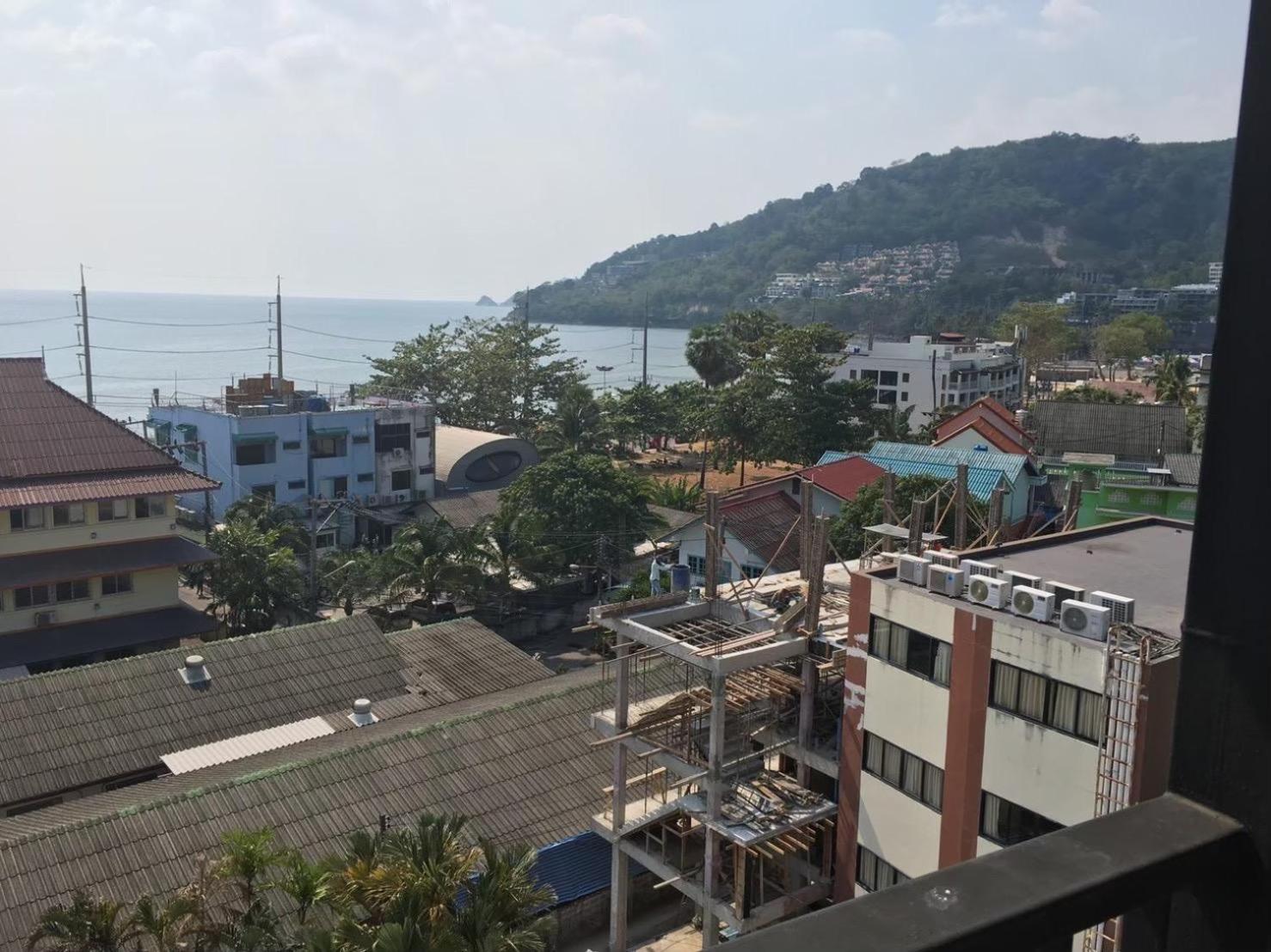 Отель Blueskyhouse Patong Экстерьер фото